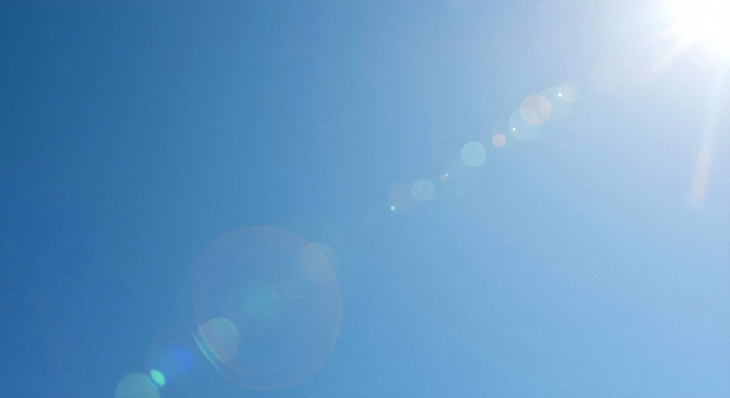 その「パサつき」、実は太陽のせいかもしれない。 熱と紫外線が髪に与えるダメージを徹底解説